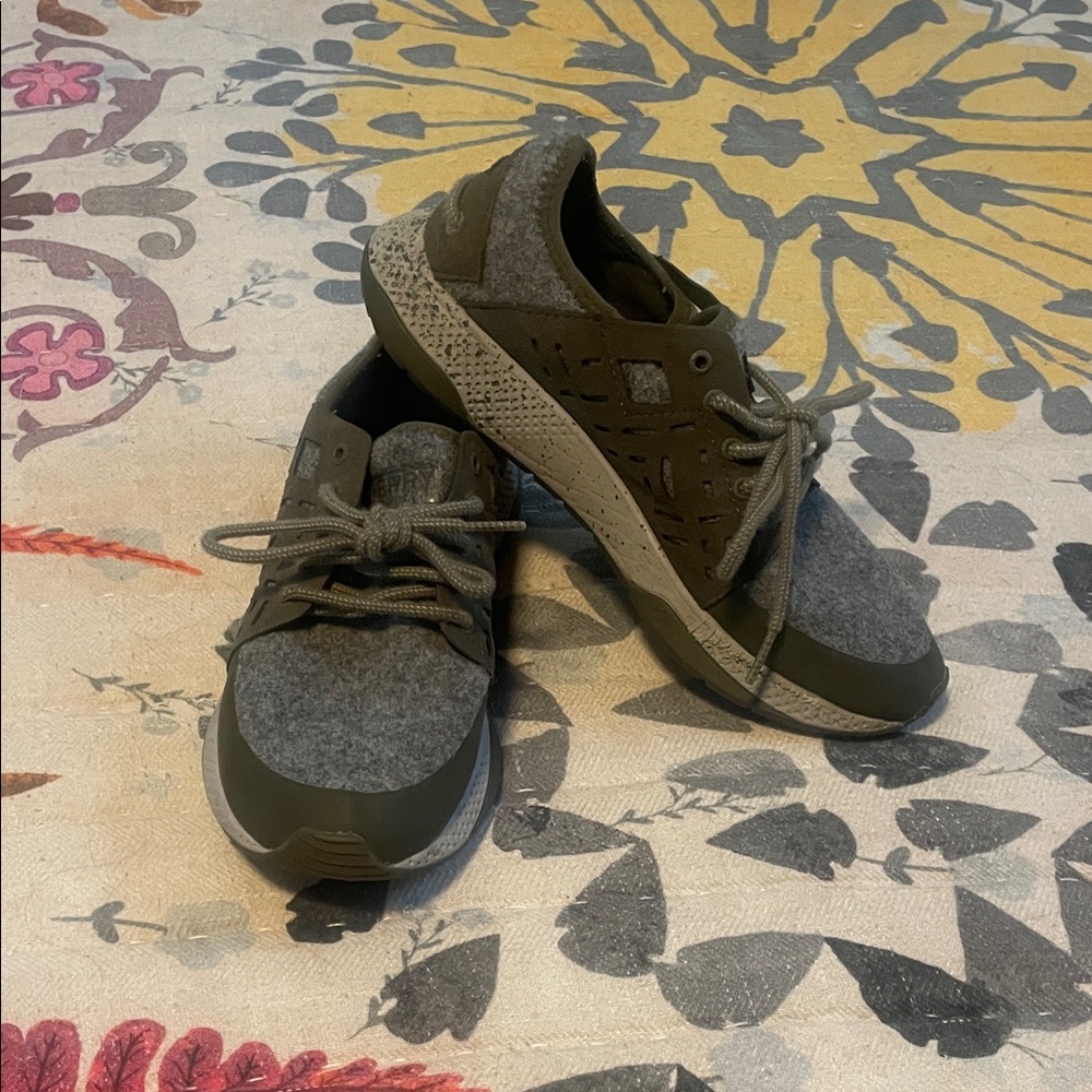 Sperry Olive Green and Gray Women's Sneakers